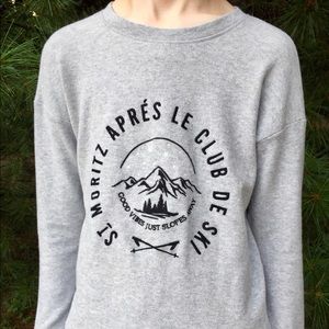 American Eagle Over the Mountain Ski Sweatshirt ☀️